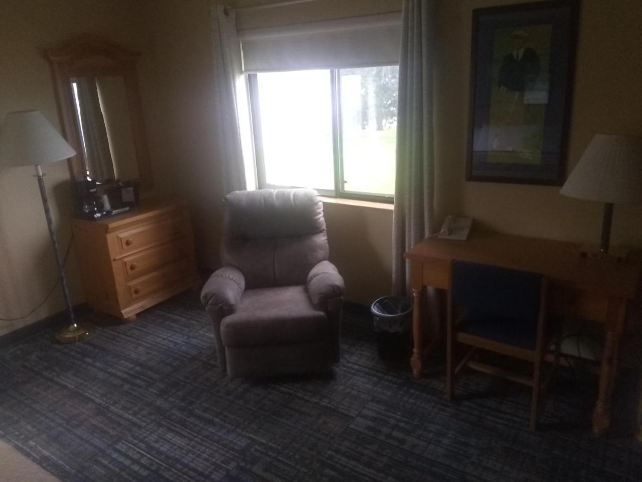 Super 8 By Wyndham Baxter/Brainerd Area Exterior foto